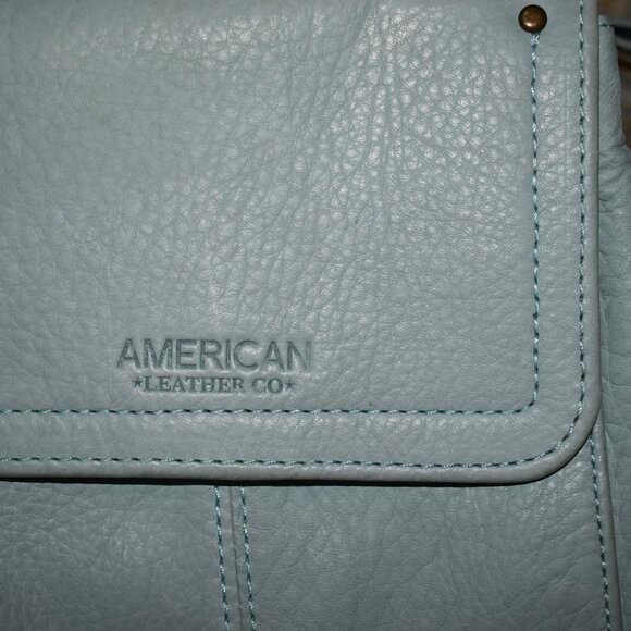 purse - Picture 2 of 6